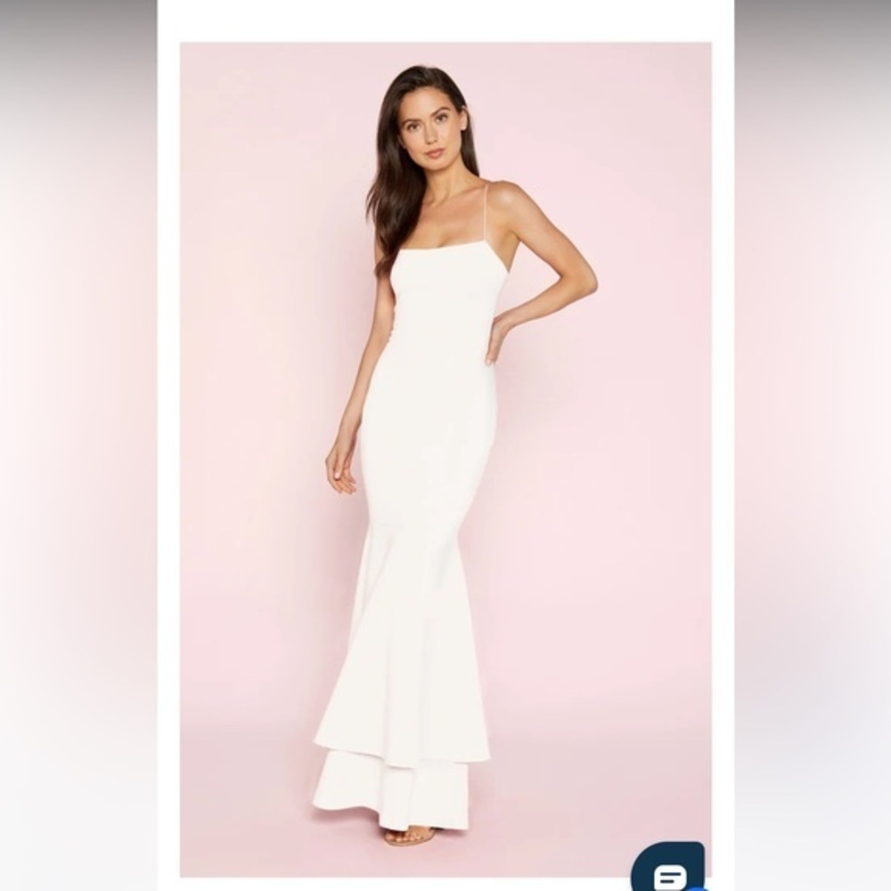 Likely Satin Aurora Two Tiered Soft White Fit and Flare Silhouette Dress NWT Sz6